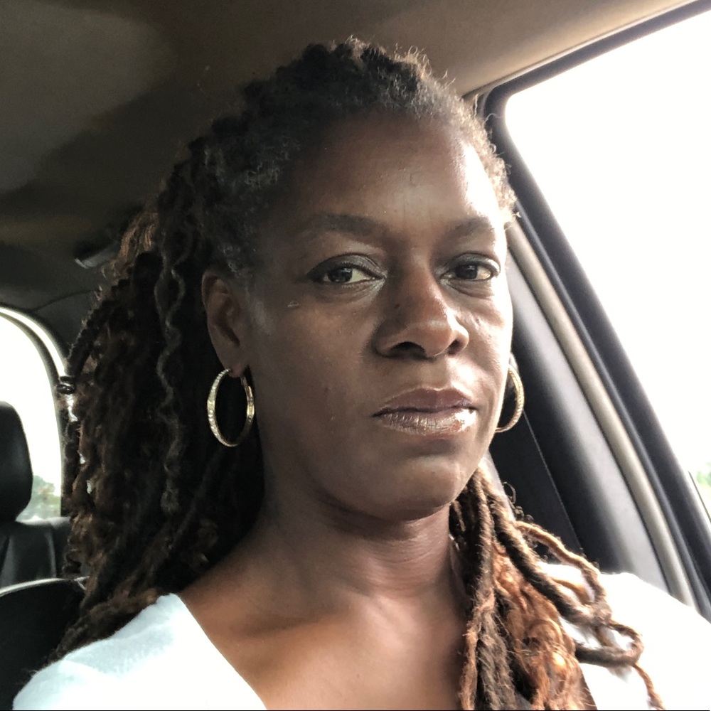 Meet your Posher, Theresa